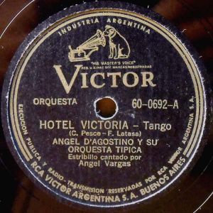 Hotel Victoria || De corte criollo